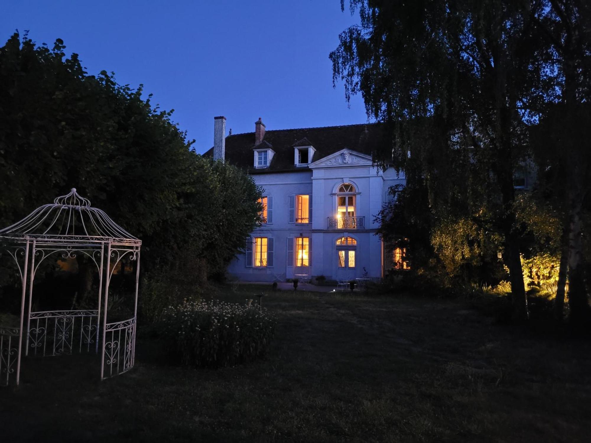 Saint-Eusebe Mansion - Hotel Particulier St-Eusebe Auxerre Eksteriør billede